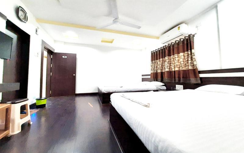 Hotel United House Shirdi Exterior photo